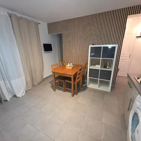 Apartmán Jolie T2 Avec A Proximite Hyères